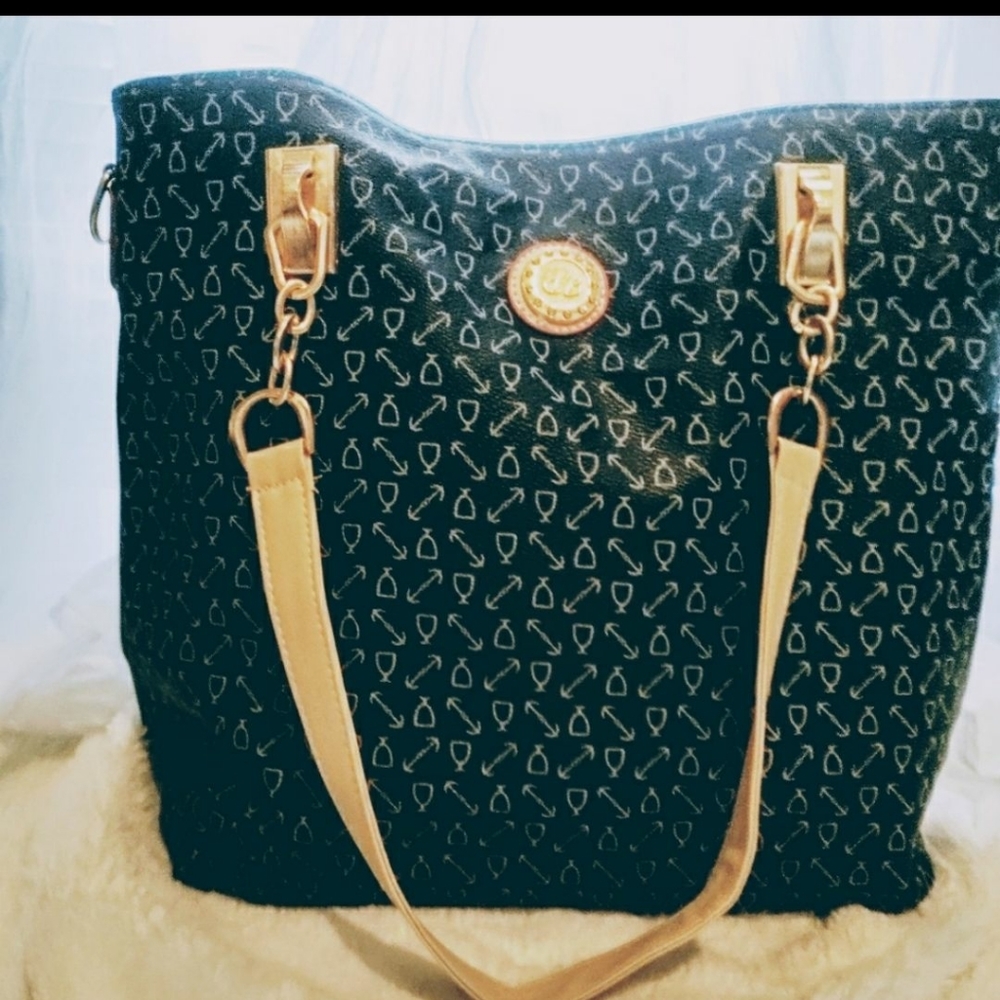 Big Beautiful Purse
